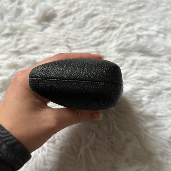 BALENCIAGA LEATHER SUNGLASSES CASE WITH CLEANING CLOTH BLACK - Picture 10 of 13